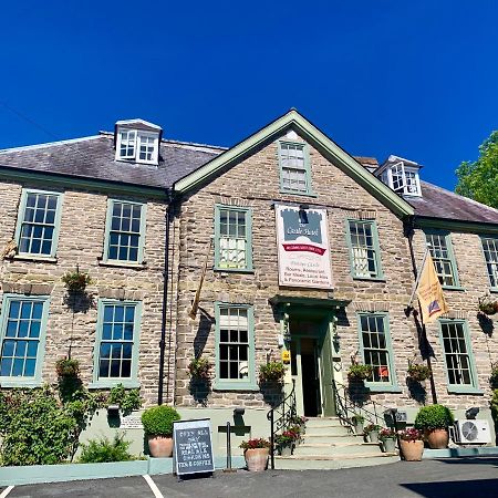 The Castle Hotel Bishop's Castle Luaran gambar