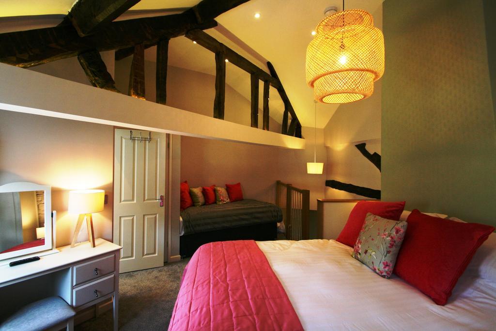The Castle Hotel Bishop's Castle Luaran gambar